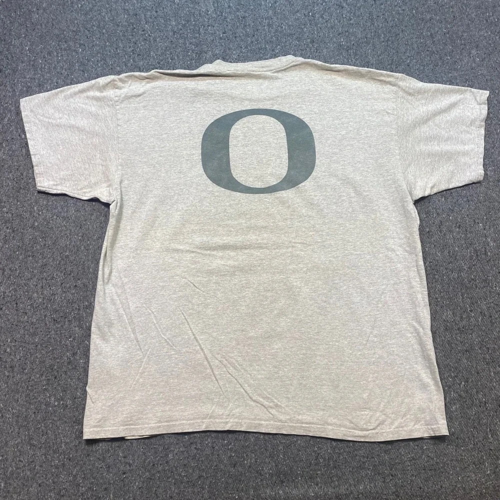 Nike Oregon Ducks Football Shirt Sz XXL Mens Gray Gorpcore Collegiate Swoosh Tee